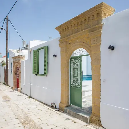 Casa de Férias Nouvelle15 Cozy House With Private Pool